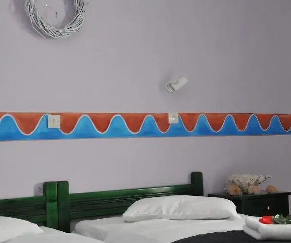 Halaris Aparthotel *