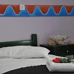 Halaris Apartahotel