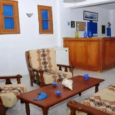 Aparthotel Studios Halaris *