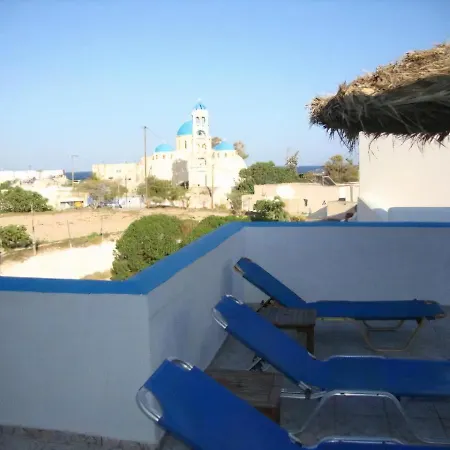 Aparthotel Halaris Perissa (Santorini)