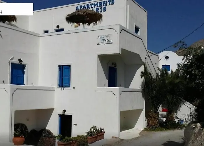 Studios Halaris Perissa (Santorini)