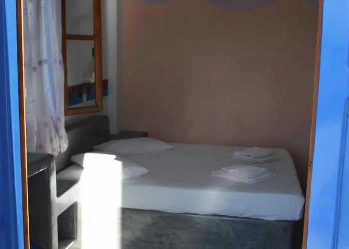 Apartmanhotel Halaris Perísza